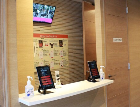 Shinjuku Warm House - Image 11