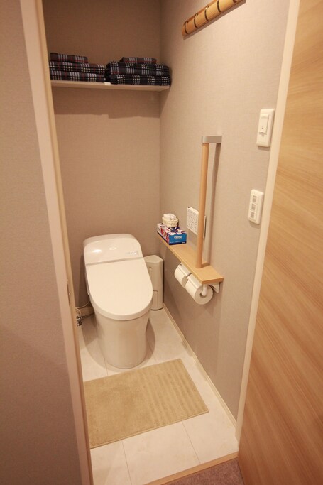 Shinjuku Warm House - Image 47