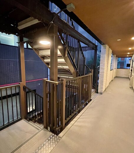 Shinjuku Warm House - Image 66