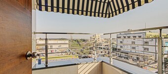 Treebo Golden Heights