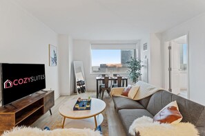 Living area - Boardwalk 2BR 3BA Condo Cozysuites at Showboat (Atlantic City)