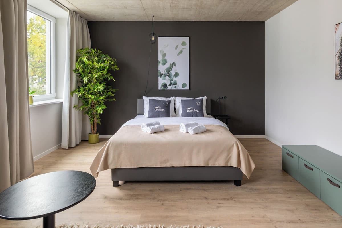 Suite with sofa bed | Individualmente decorados, individualmente mobiliados