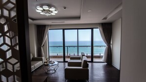 케이블 채널 시청이 가능한 43인치 LCD TV, TV