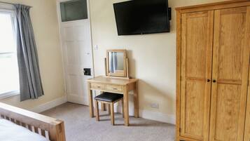 1 habitación, wifi gratis y ropa de cama