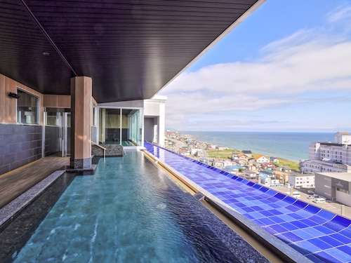 函館湯之川溫泉海與燈／休伊特度假村