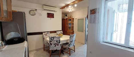 Apartment (A1) | Private kitchen