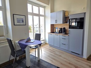 Dining - RH 307 - Alter Reichshof, Apartments 307+403 (Sassnitz)