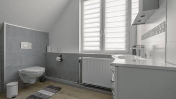 Dusche, Seife, Toilettenpapier