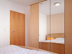 2 habitaciones, tabla de planchar con plancha y wifi 