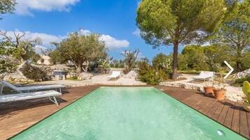 Piscine extérieure, piscine chauffée