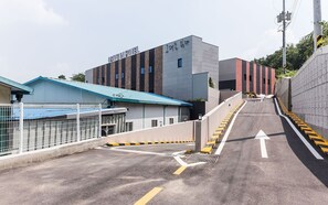 Exterior - Pocheon Reading You Self Check-in Motel (Pocheon)