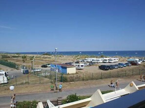 Beach/ocean view - Air-conditioned studio with terrace and private parking, Cap d'Agde (Cap d'Agde naturisme)