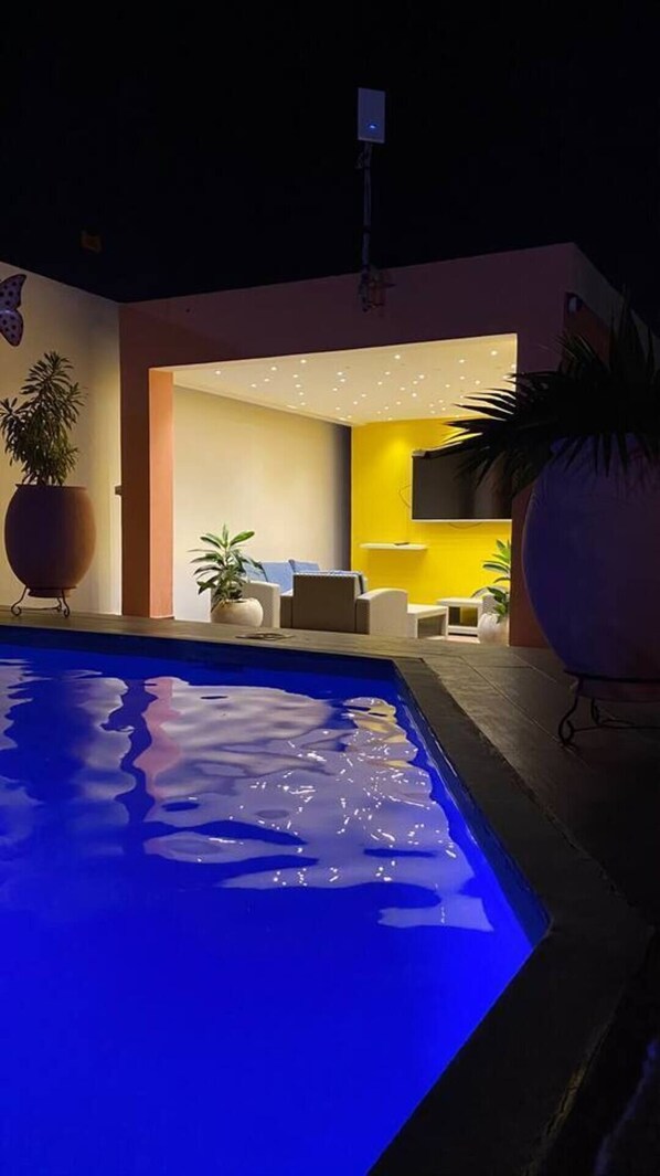 Apartment | Pool | Outdoor pool