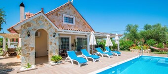 Zante Sunny Villa I !!