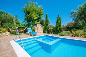 Una piscina climatizada