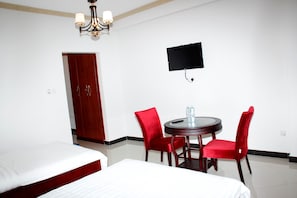 Twin Room | Premium bedding, memory-foam beds, individually decorated - Kenlon Hotel (Kampala)