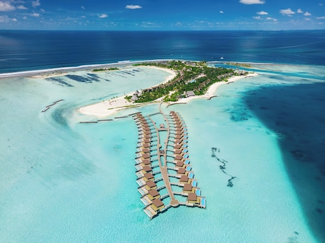 Aerial view. Kuda Villingili Maldives, Free Return Transfers 03 nights & above