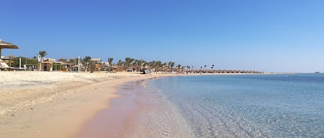 Aan het strand