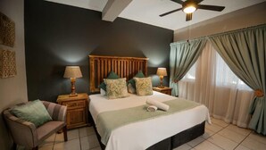 Unclassified image, 4 of 8, button - Ivory Tusk Lodge (Tzaneen)