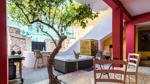 Unclassified image, 4 of 50, button - Iole Boutique House (Ναύπλιο)