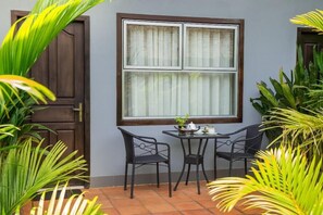 Outdoor dining - Reveal Courtyard in Reveal Angkor (Siem Reap)