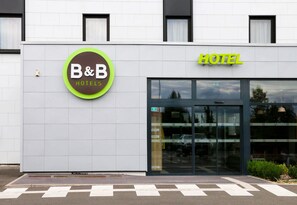 Front of property - B&B HOTEL Reims Croix Blandin (Reims)