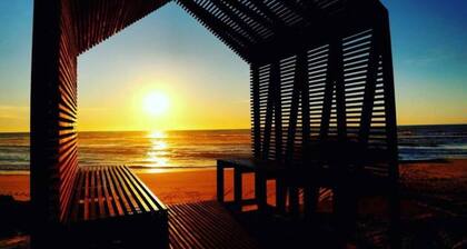 Complete 3-bedroom villa with no possibility of other guests in the house