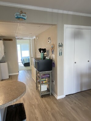 1 bedroom, iron/ironing board, free WiFi