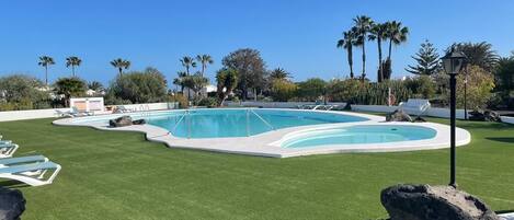 Outdoor pool, pool loungers