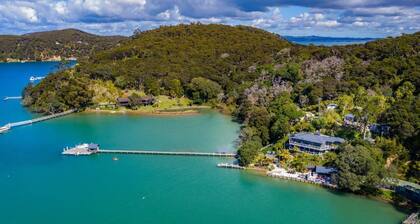 Kawau Lodge Boutique Resort