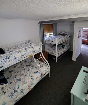 4 chambres, Wi-Fi gratuit, draps fournis