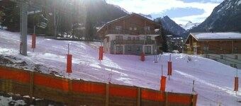 Studio 4personnes facing south and the slopes with Balcony.