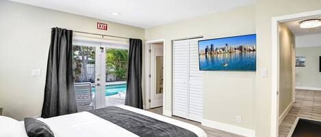 4 Schlafzimmer, Schreibtisch, Bügeleisen/Bügelbrett, kostenloses WLAN