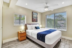 4 bedrooms, desk, iron/ironing board, free WiFi