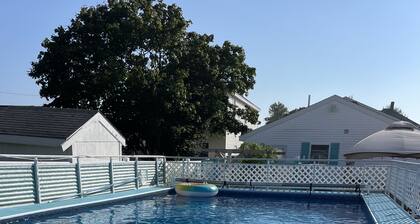 Seashell Cottages/JK Rentals - Cottage 2, 1 full bed