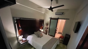Family Cottage, Multiple Beds