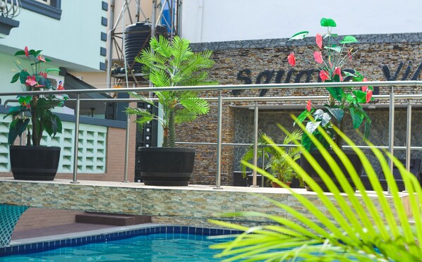 Exterior detail - Square Castle Residence (Lagos)