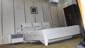 WiFi (free) - Square Castle Residence (Lagos)