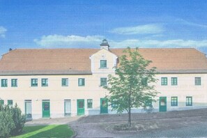 Exterior - Vacation apartment near the porcelain town of Meissen (Diera-Zehren)