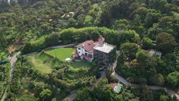 Chambre Double, terrasse, vue ville | Vue depuis le balcon
