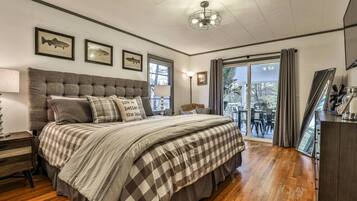 Bureau, fer et planche Ă repasser, lit parapluie, Wi-Fi gratuit