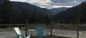 Farm Stay Marron Valley- 5th Wheel Trailer