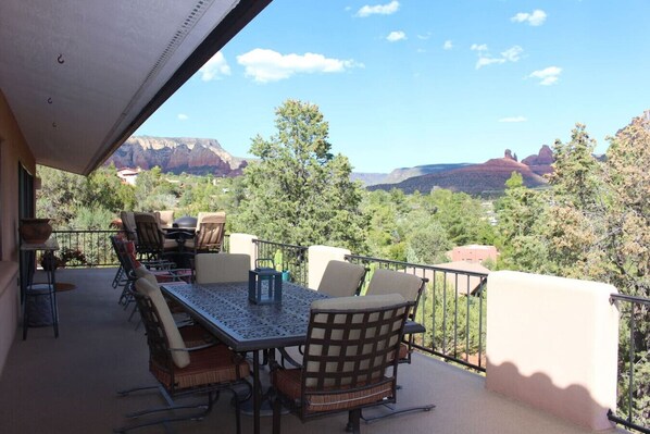 Outdoor dining - Open Style Home with Magnificent Views! (Sedona)