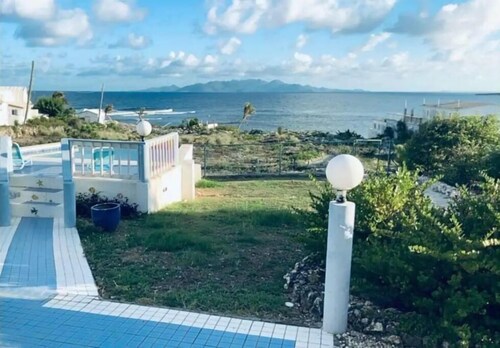 Caribbean Beach Front Villa With Swimming Pool