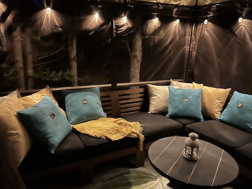 A fishing and swimming dream! 2 Bedroom Island Cottage Retreat on Georgian Bay