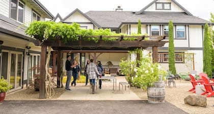 The Setting Inn Willamette Valley