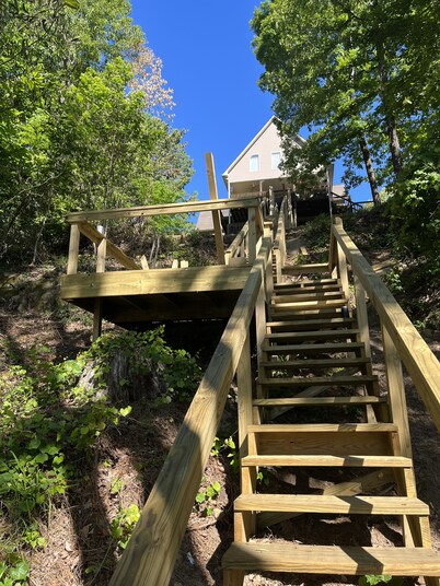 Smith Lake House, Snowbird House, holds 16, Dock & Boat Slip, Cullman County