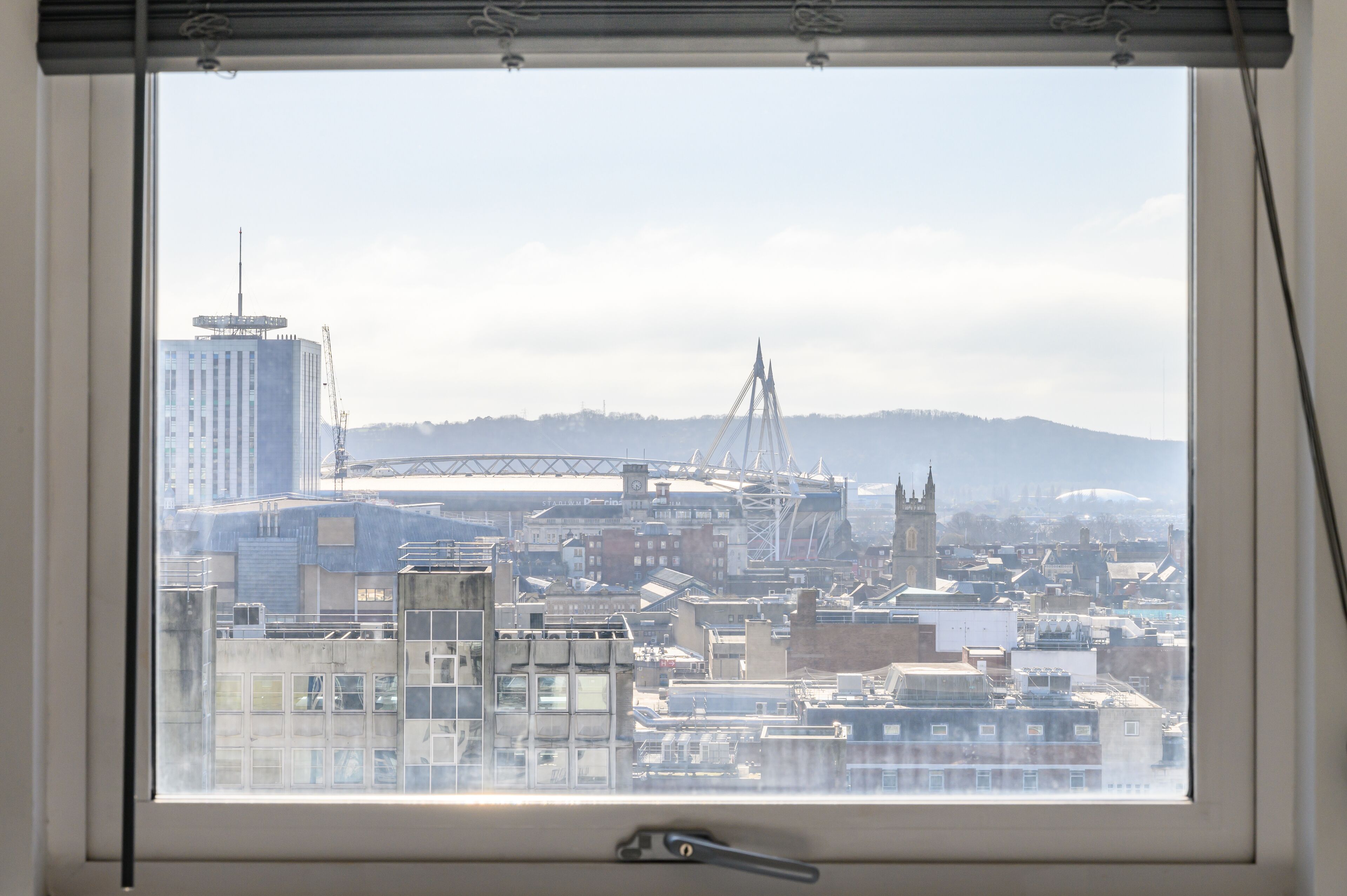 Thành phố nhìn từ nơi lưu trú