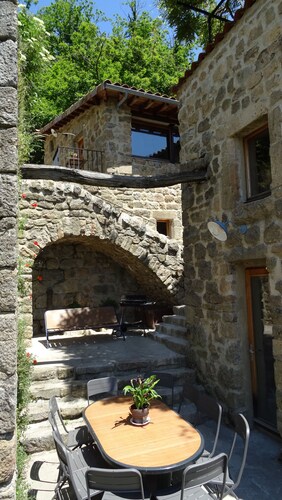 Gite de Chapelèche les Glycines Pour 8 à 10 Personnes