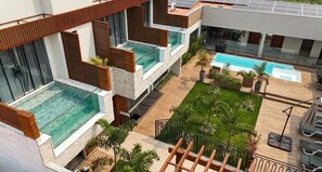 Fachada de la propiedad